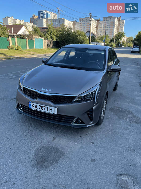2021 kia rio