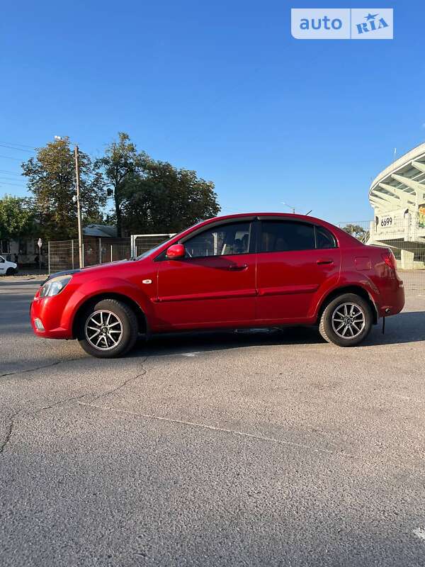 2010 kia rio