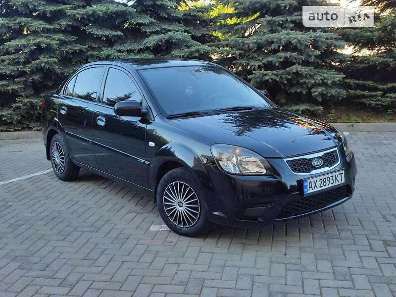 2010 kia rio