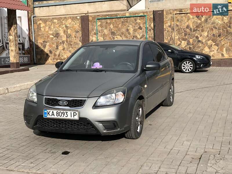 2011 kia rio