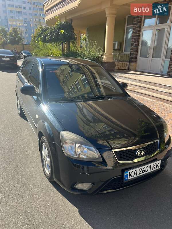 2011 kia rio