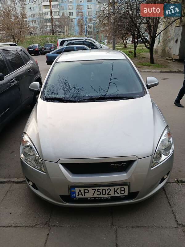 2009 kia ceed