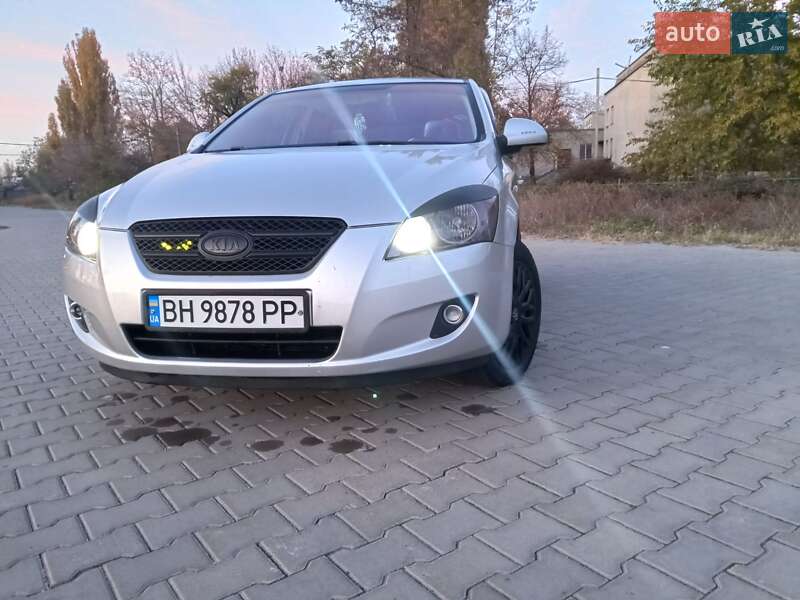 2009 kia ceed