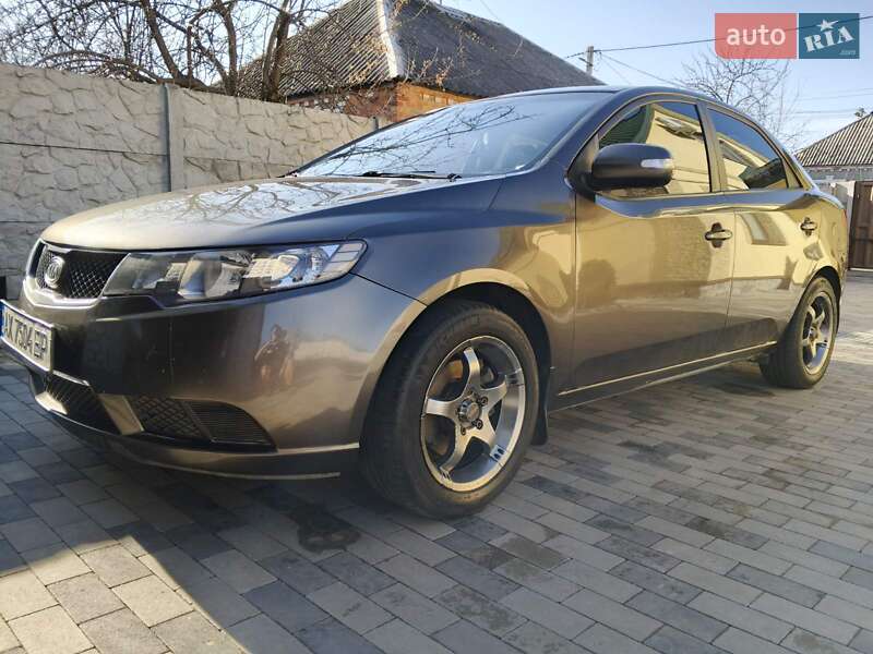 2009 kia cerato