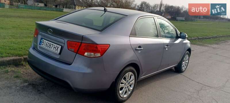 2009 kia cerato