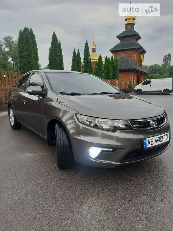 2009 kia cerato