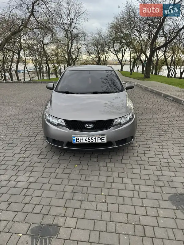 2009 kia cerato