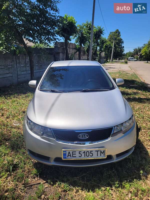 2010 kia cerato