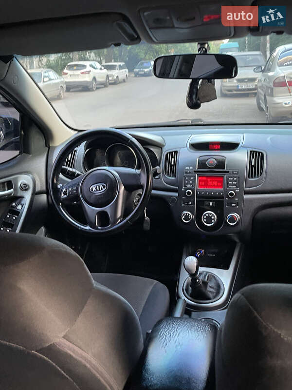 2009 kia cerato