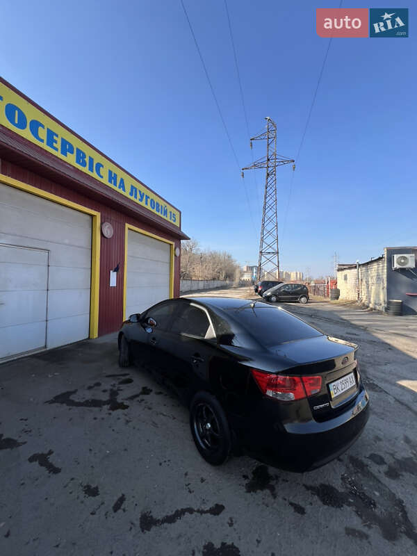 2009 kia cerato