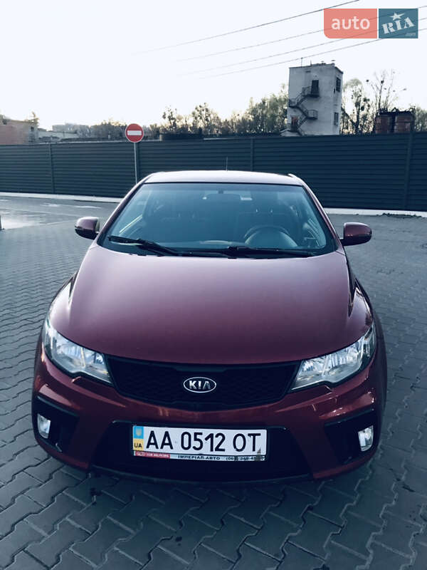 2011 kia cerato koup
