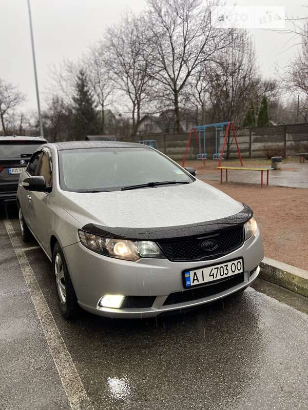 2009 kia cerato