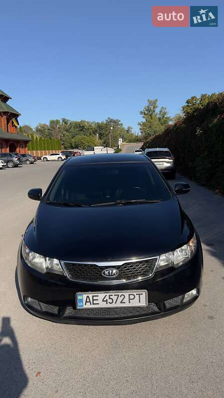 2011 kia cerato