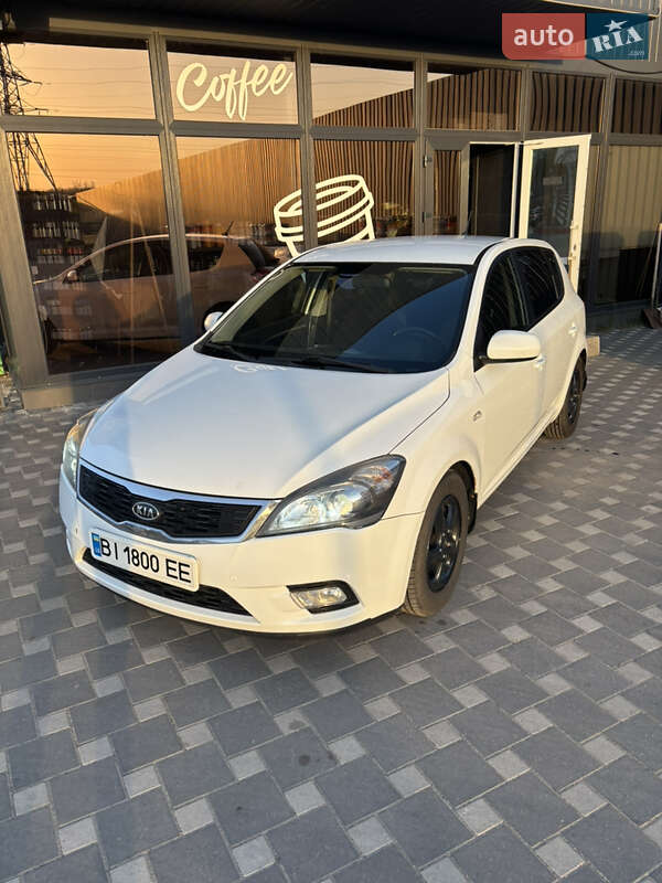 2010 kia ceed
