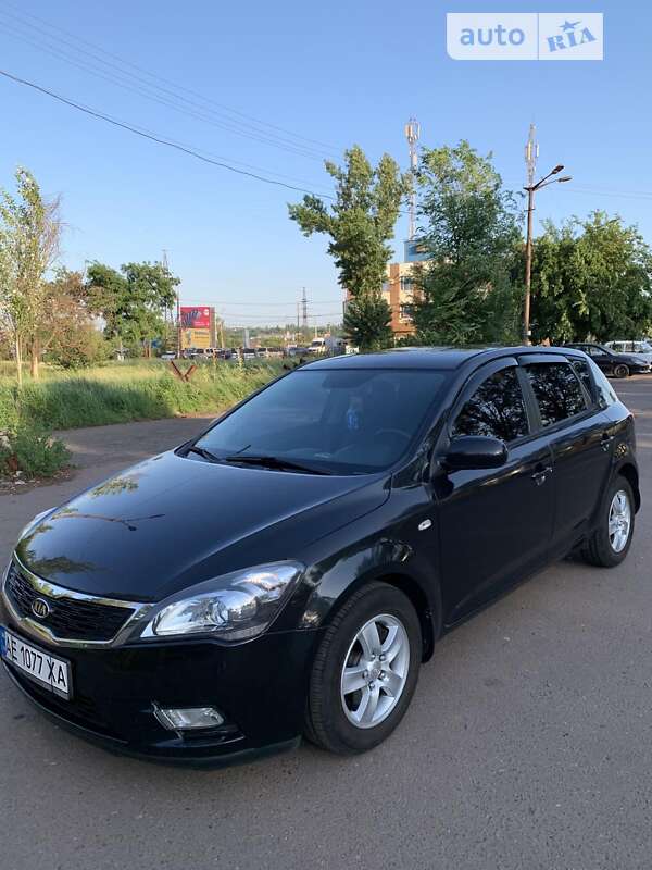 2010 kia ceed