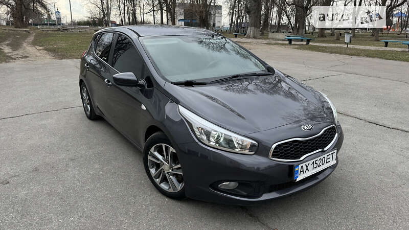 2013 kia ceed