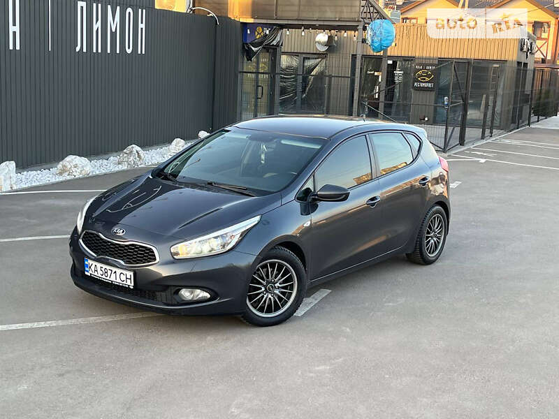 2013 kia ceed