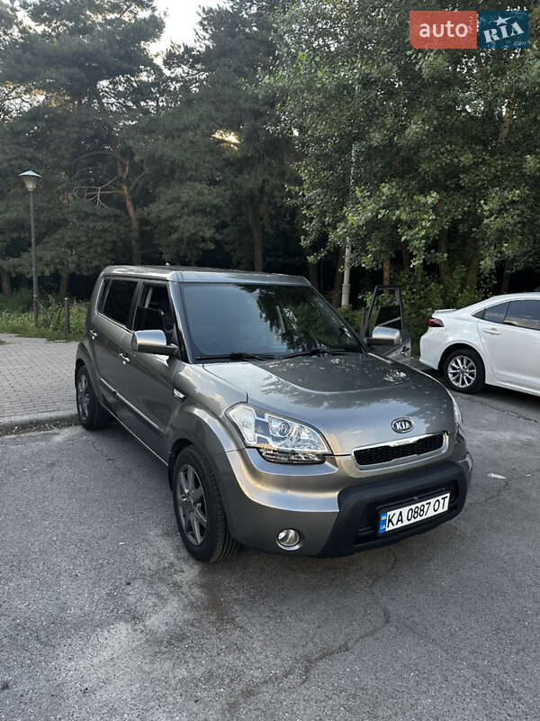 2010 kia soul
