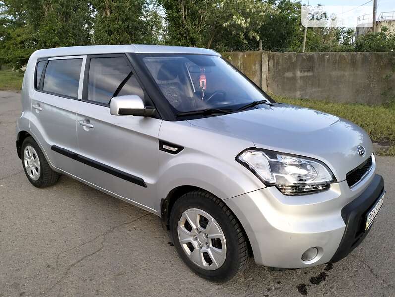 2010 kia soul