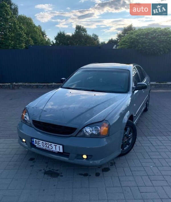 2004 chevrolet evanda