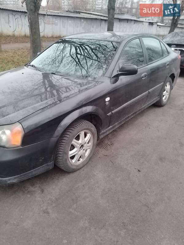 2005 chevrolet evanda