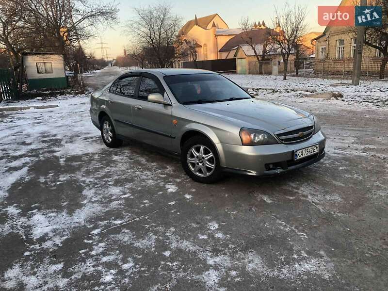 2005 chevrolet evanda