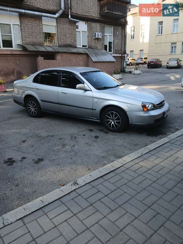 2006 chevrolet evanda