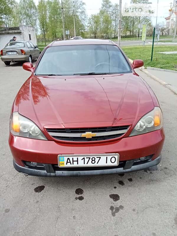 2004 chevrolet evanda
