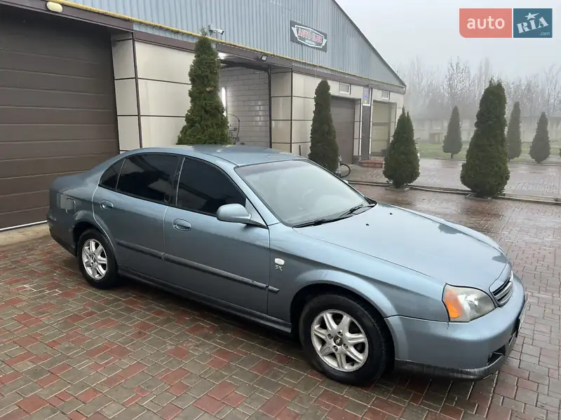 2004 chevrolet evanda