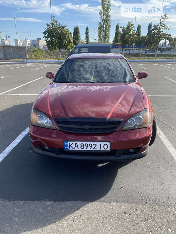 2005 chevrolet evanda