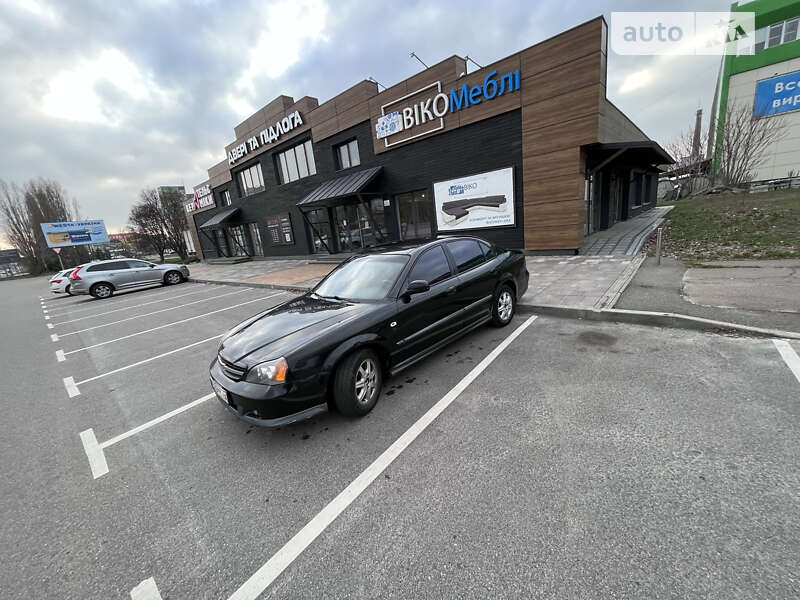 2005 chevrolet evanda