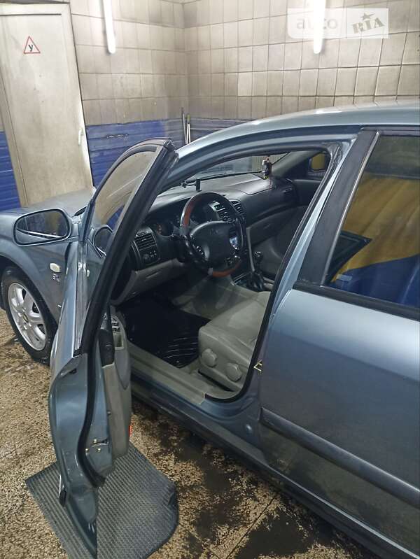 2005 chevrolet evanda