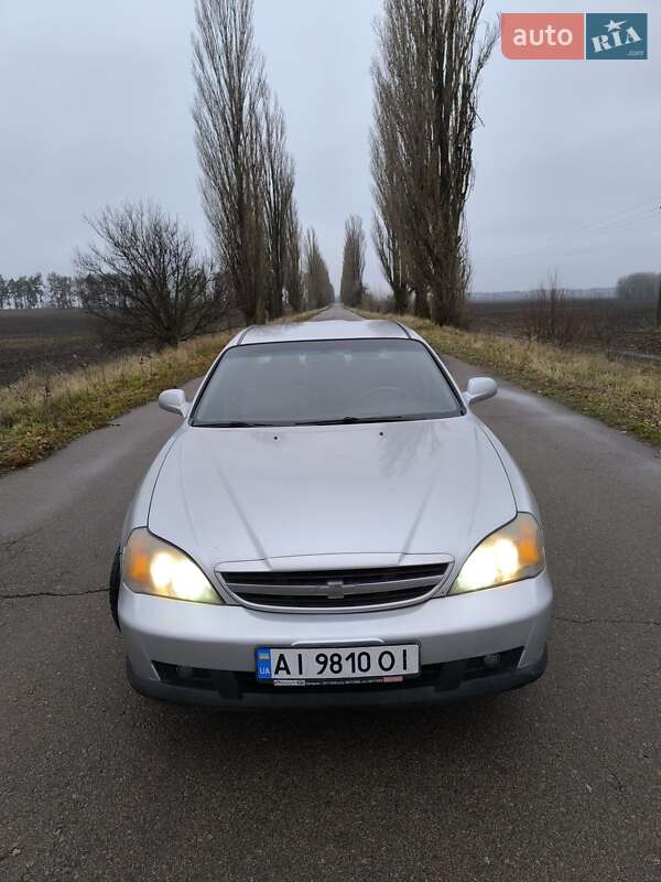 2005 chevrolet evanda