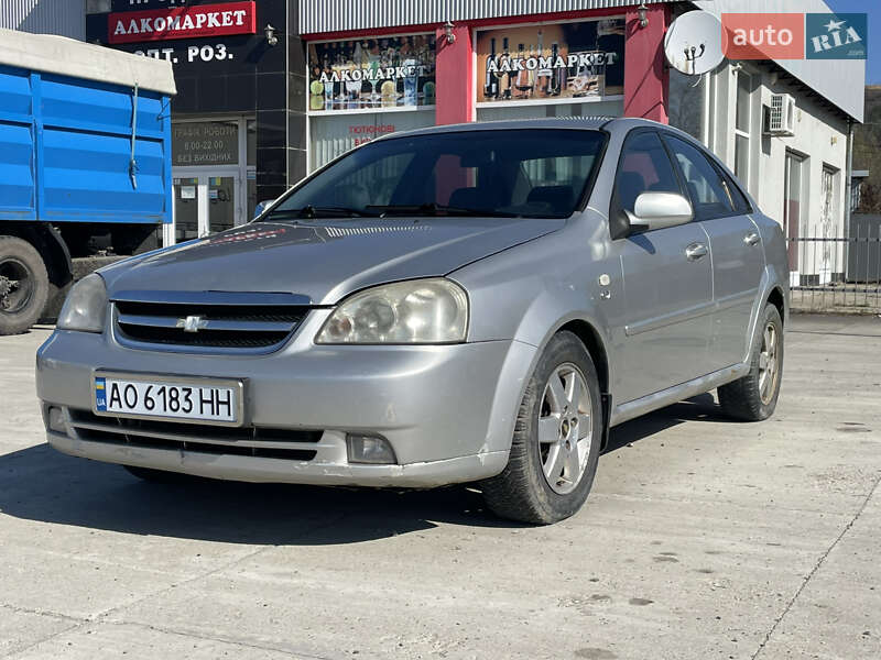 2004 chevrolet lacetti