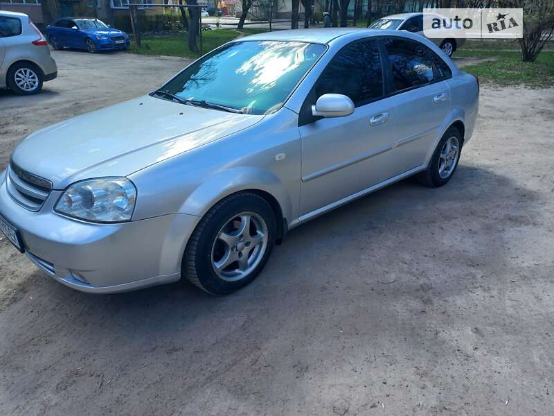 2004 chevrolet lacetti