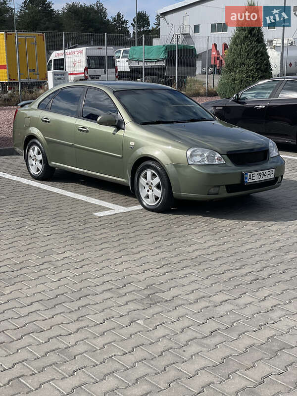 2004 chevrolet lacetti