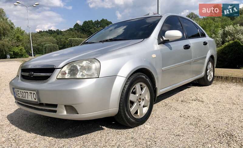 2004 chevrolet lacetti