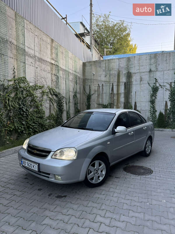 2004 chevrolet lacetti