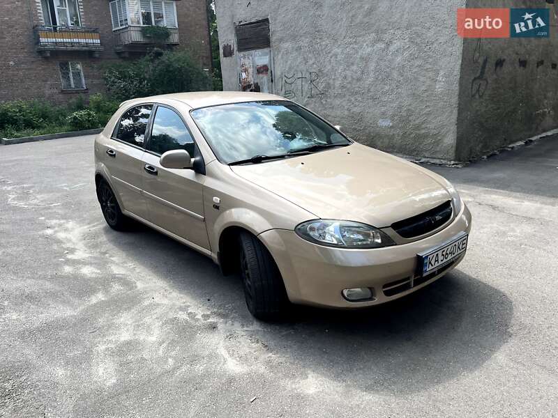2004 chevrolet lacetti