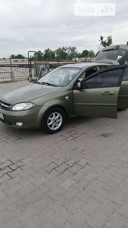 2005 chevrolet lacetti