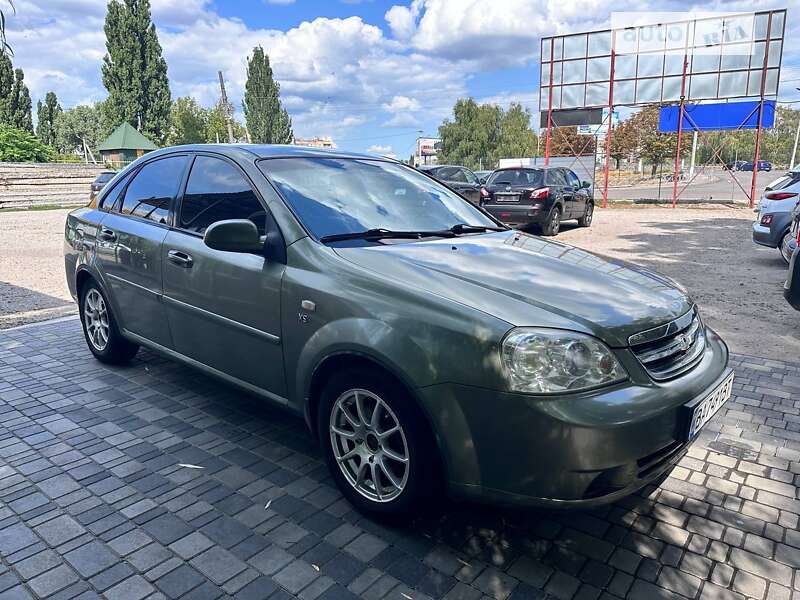 2004 chevrolet lacetti