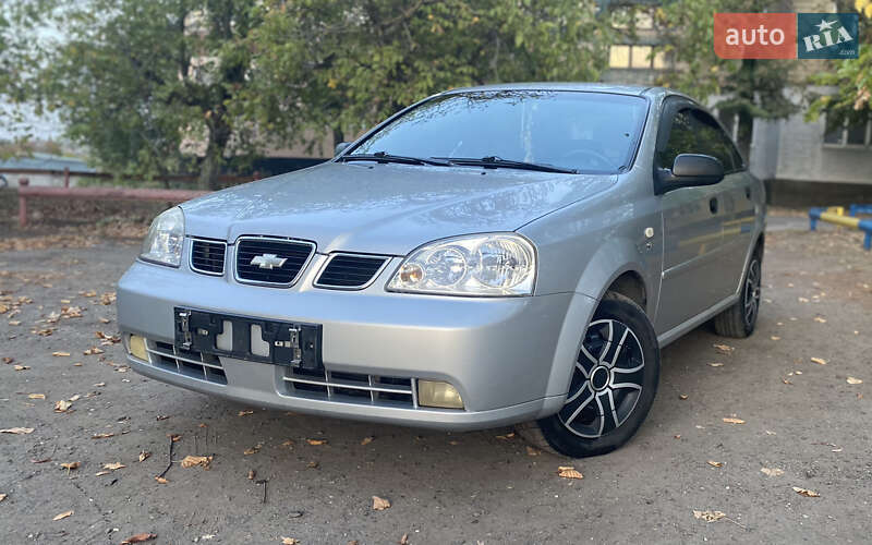 2004 chevrolet lacetti