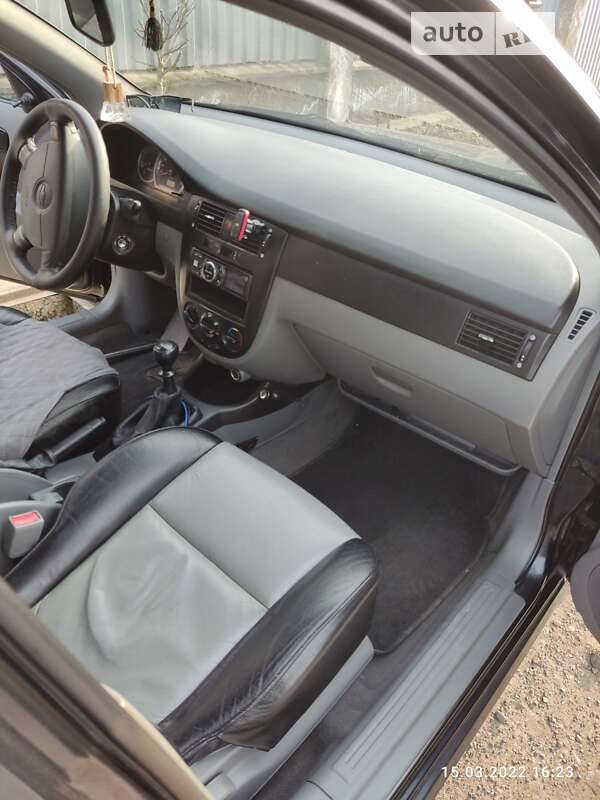 2004 chevrolet nubira
