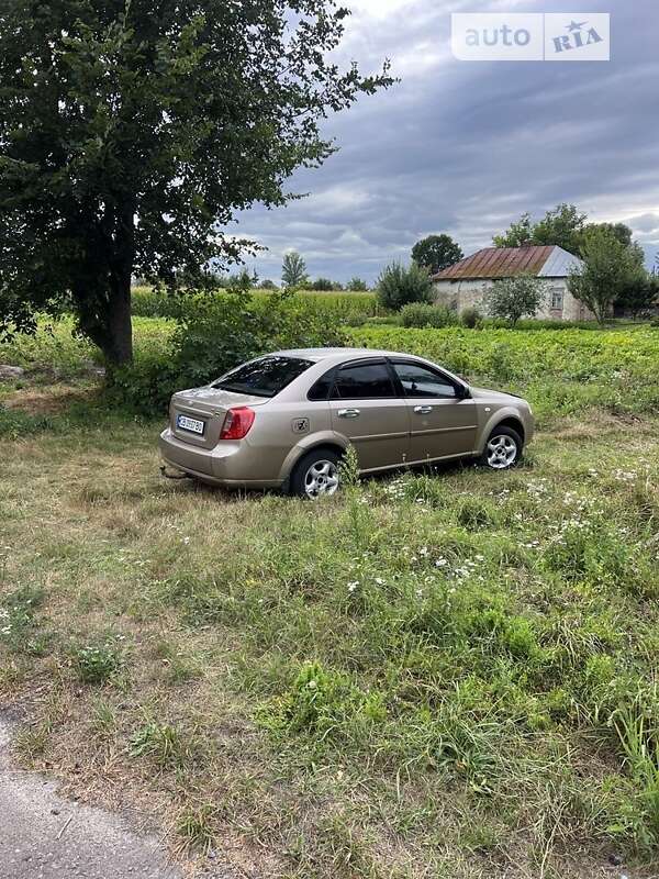 2004 chevrolet lacetti