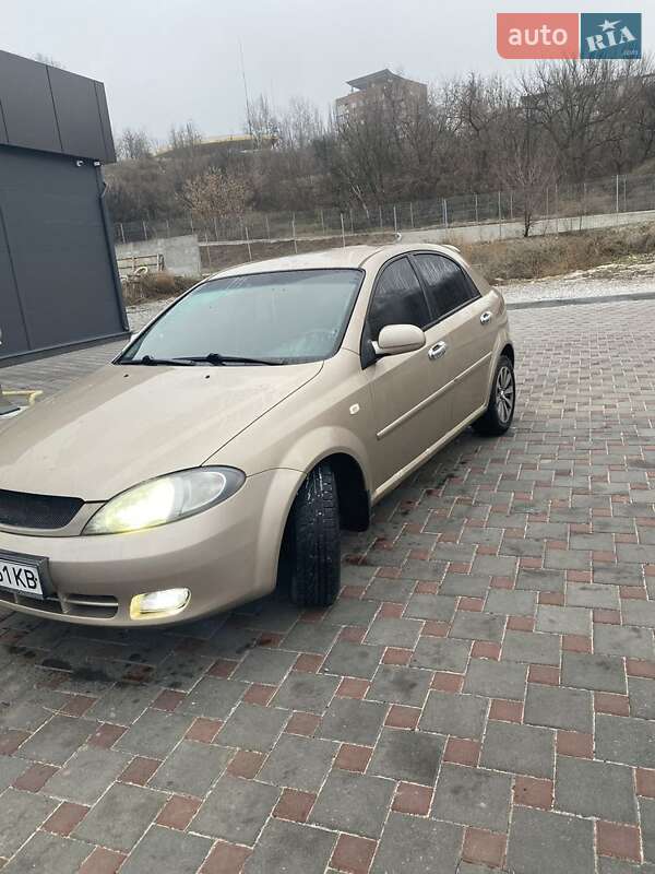 2004 chevrolet lacetti