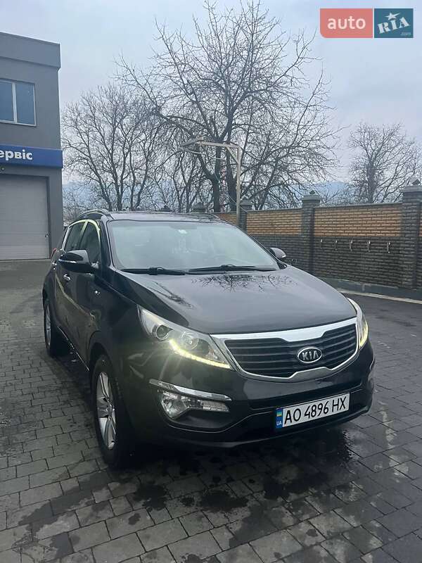 2011 kia sportage