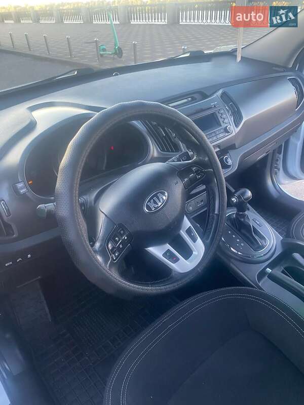 2013 kia sportage