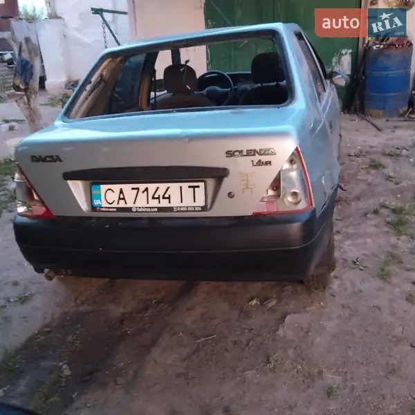 2004 dacia solenza