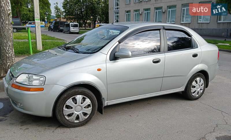 2005 chevrolet aveo