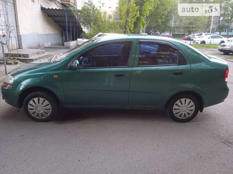 2004 chevrolet aveo